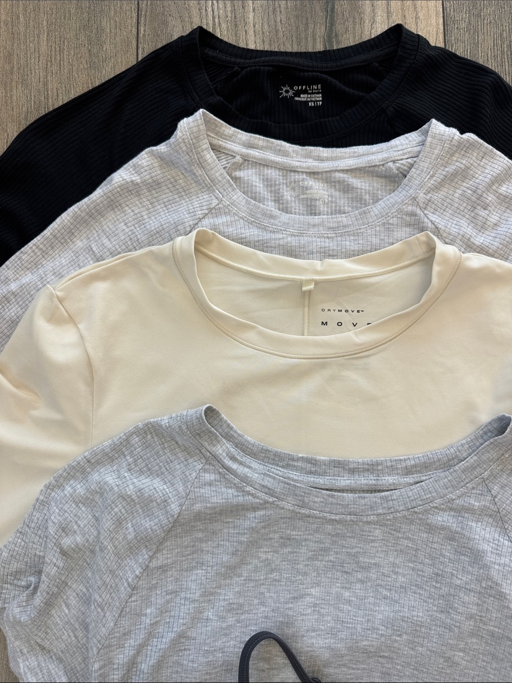 Workout top Bundle - Picture 2 of 3